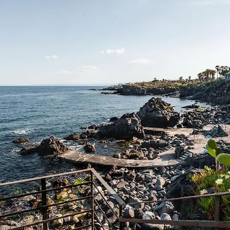 Casa Magnolia By Wonderful Italy Holiday home Aci Castello